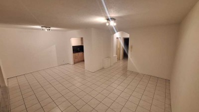 Wohnung in Glessen
780 € - 60 m² - 2.0 Zi.
Garage optional