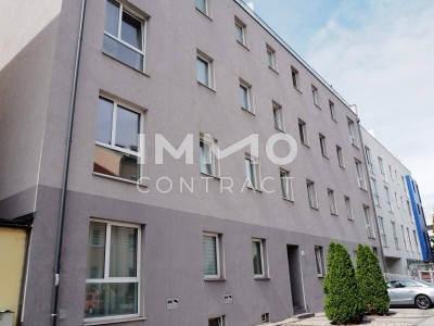 Tolle 3-Zimmer Balkonwohnung in der Drouotstraße 4 - Top 12 - ideal für "WGs"