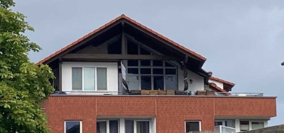 Exklusive 2,5-Zimmer-Penthouse-Mietwohnung mit Weitblick im Ortskern von Mellendorf Wedemark