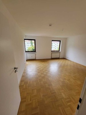 Charmante 2,5-Zimmer-Wohnung in Sendling-Westpark