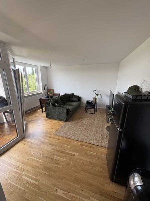 MÖBILIERTE 2-Zimmer-Wohnung mit gehobener Innenausstattung mit Einbauküche in Bamberg