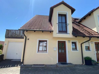 Charmante Doppelhaushälfte mit großer Terrasse und vielseitiger Dachterrasse