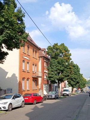 Helle 2-Zimmer im Erdgeschoß (EBK inklusive) in Stuttgart-Zuffenhausen