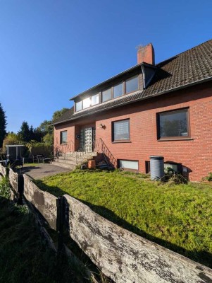 Mehrgenerationshaus mit Weitblick: 3 Wohneinheiten, ca. 320 m² in Vahrendorf