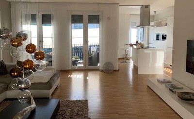 Exklusive, neuwertige 4-Zimmer-Wohnung für Geschäftsleute.