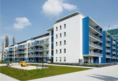 Moderne, helle 3 Zimmer-Wohnung mit kompletter EBK, Balkon und TG-Stellplatz von privat zu vermieten