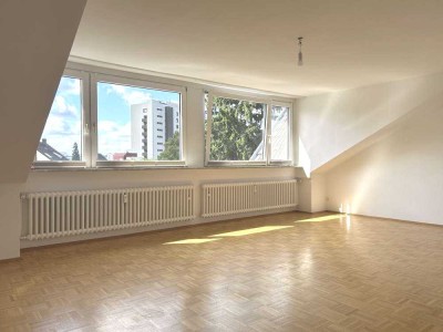 3-Zimmer-Mietwohnung in begehrter Lage der Mülheimer Altstadt mit Stellplatz