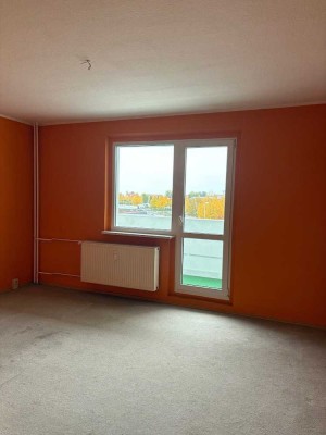 Renovierungsbedürftige Wohnung ab sofort - 2 Kaltmieten sparen