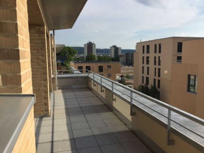 Hell und schön! 3-Zimmer DG- Wohnung im Rosensteinviertel - provisionsfrei-