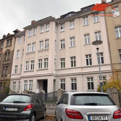 Schöne Maisonette-Wohnung mit Dachterrasse