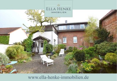 Schönes, großes Backsteinhaus mit 2 Wohnungen + Einliegerwohnung, Garten + 2 Garagen...