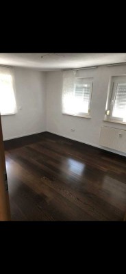 Moderne 3-Zimmer-Wohnung (70m²) in Ditzingen, 1. OG,