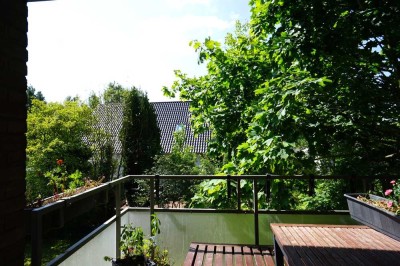 Großzügige Mietwohnung mit Balkon, Gartennutzung und eigener Garage