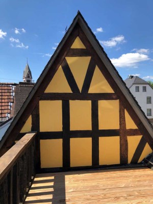 Tolle und sehr helle Dachgeschosswohnung in Fachwerkhaus in Dornburg-Langendernbach