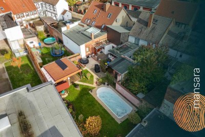 Stilvolles Altstadthaus mit Garten, Pool und vielfältigen Nutzungsmöglichkeiten