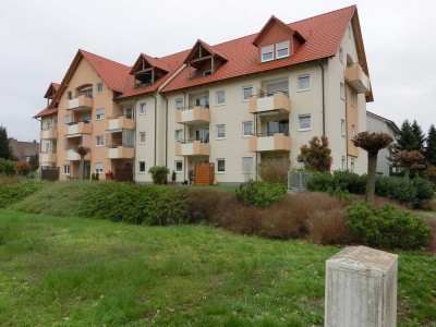 Attraktive und gepflegte 2-Zimmer-Dachgeschosswohnung mit Balkon in Aschaffenburg