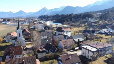 Charmantes, modernisiertes Mehrfamilienhaus mit großem Garten