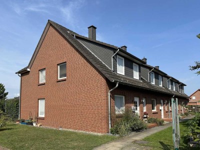 Celle-Groß Hehlen: Geräumiges Reihenmittelhaus mit Terrasse, Garten und Garage