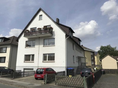 2-Zimmer Wohnung Erdgeschoss mit Einbauküche und Balkon zentral