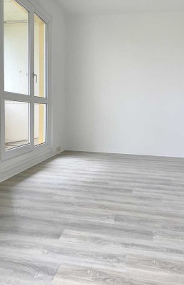 ** Singels aufgepasst ! Wir sanieren weiter, 2 Raum Wohnungen**