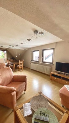Helle 3-Zimmer-Wohnung mit großem Balkon in ruhiger Lage (Rodgau-Dudenhofen)