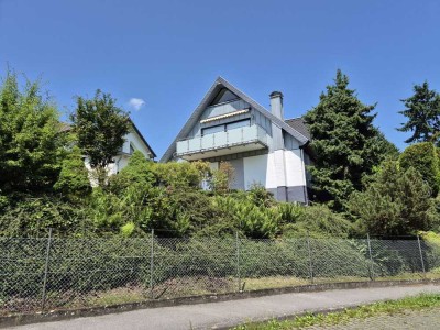 Für max. 3 Personen - 3-Zi.-DG-Wohnung im 2-FH zwischen Ohligs und Merscheid