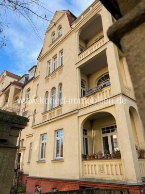 An der Pauluskirche - 5-Zimmer-Eigentumswohnung mit Balkon, Loggia. 2 Bädern und großem Keller