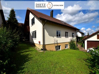 *LIVING NOW* im modern und umfangreich sanierten 1-2 Familienhaus am Ortsrand von Affalterbach