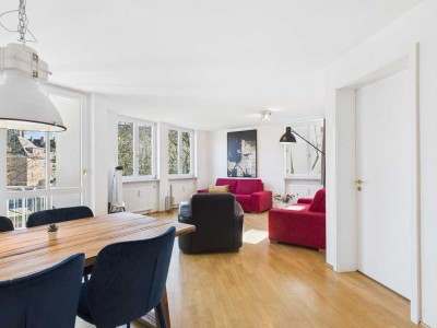 Exklusives Wohnen mit Balkon und Gartenanteil in Nymphenburg nahe dem Schlosspark