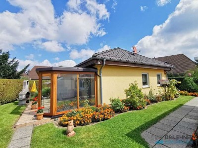 Dr. Lehner Immobilien NB -
Bei Berlin - Gepflegtes Bungalowhaus mit Gartenidylle