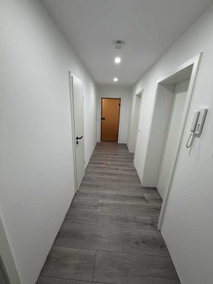 Hochwertig sanierte 3,5-Zimmer-Wohnung im Herzen von Tübingen inkl. Küche, Balkon