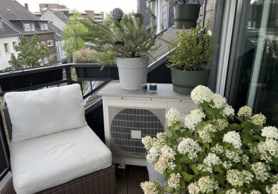 Neuwertige 2,5 Zimmer Wohnung mit EBK und Balkon in Troisdorf Mitte