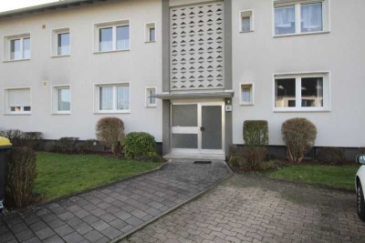 Hübsche 3-Zimmer-Dachgeschosswohnung ohne Balkon in Brake!