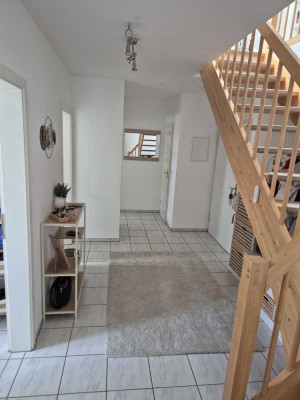 Helle und freundliche 4,5 Zimmer Maisonette