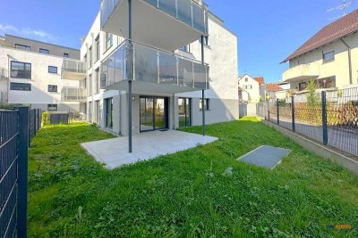 Sofort einziehen: Neuwertige ETW mit Garten u. TG-Stellplatz