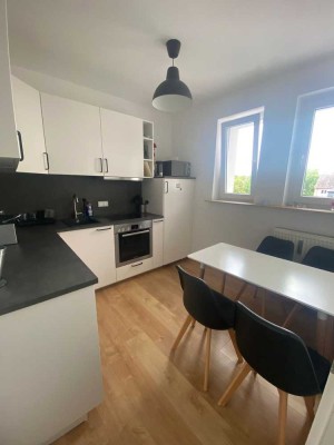 WG - geeignete 2 - Zimmer Stadtwohnung zu vermieten!