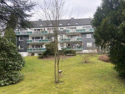 Bredeney: Attraktive Vier- Zimmerwohnung Nähe Bredeneyer Kreuz...