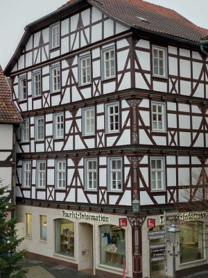 Mitten im Zentrum, 4-Raum-Wohnung mit Dachterrasse in Eschwege