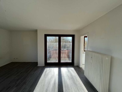 Gemütliche 1 Zi.-Whg. ca. 42qm in der Schönböckener Str. 111, Frei ab 01.12.2025