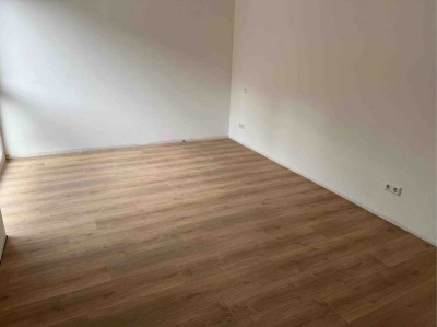 Moderne 2-Zimmer-Wohnung im Erdgeschoss – Erstbezug