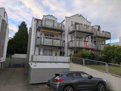 gehobene 1-Zimmer Wohnung mit Balkon in Oberursel (Taunus)
