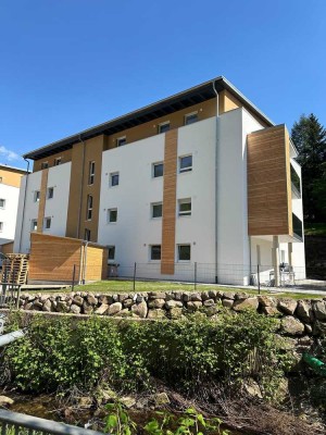 Erstbezug in energieeffizientem QNG40-Haus: Barrierefreie 2-Zimmer-Erdgeschosswohnung
