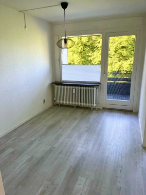 Geräumige 4-Zimmerwohnung mit Balkon in Salzgitter-Bad – Renovierungsbonus inklusive!