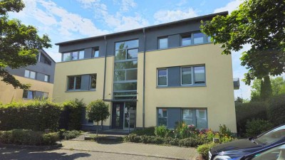 Gepflegte Eigentumswohnung mit großem Balkon u. Carport in bevorzugter Lage von Lev.-Meckhofen