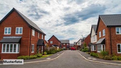 Gemütliches Reihenendhaus – Garten, Garage und Stellplatz inklusive