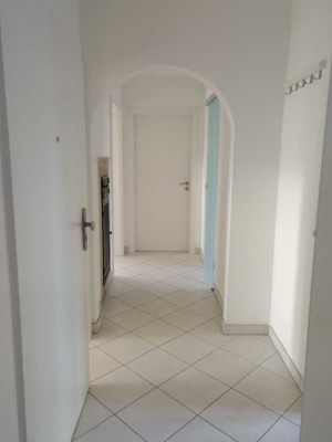 Helle 3-Zimmer Whg. in Zuffenhausen, ab dem01.10.2025 zu vermieten