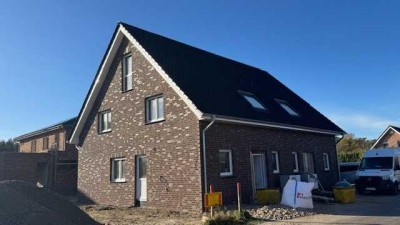 Moderne Neubau-Wohnung über zwei Etagen – stilvolles Wohnen mit Terrasse & zusätzlichem Raumangebot