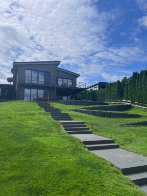 Haus am See -Wassergrundstück- direkter Zugang zum See