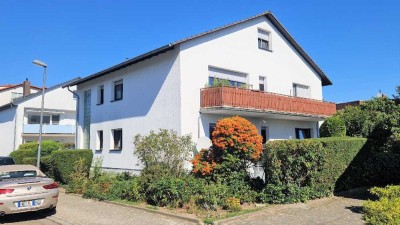 Freistehend mit Garagen - im südlichen Zipfel von Lampertheim