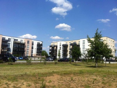 Große 2,5 -Zimmer Wohnung mit sonnigem Balkon